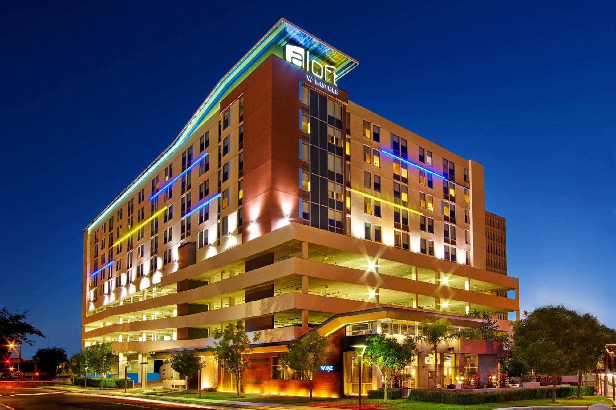 Aloft Houston By The Galleria Exterior photo